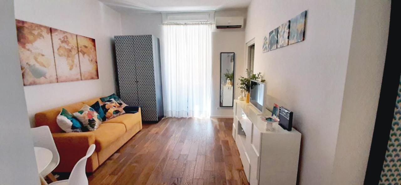 Cheerful Flat In Funky Rome Apartment ภายนอก รูปภาพ